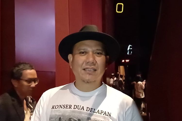 Cerita Fadly Tahan Anak Berangkat Kuliah ke Luar Negeri demi Nonton Konser Padi Reborn