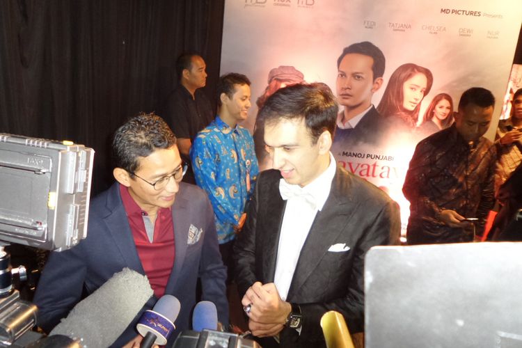 Wakil Gubernur DKI Jakarta Sandiaga Uno menghadiri gala premiere film Ayat-ayat Cinta 2 di XXI Epicentrum, Kuningan, Jakarta Selatan, Kamis (7/12/2017).