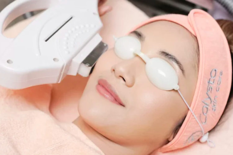 Salah satu treatment di Calysta Skin Clinic, rekomendasi klinik kecantikan di Depok 
