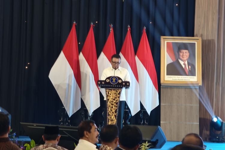Wamensesneg Beri Sinyal Ada Agenda Penting di Istana