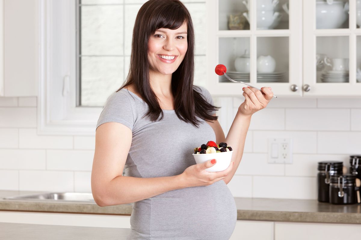 9 Camilan Sehat yang Cocok Dikonsumsi Ibu Hamil, Apa Saja?