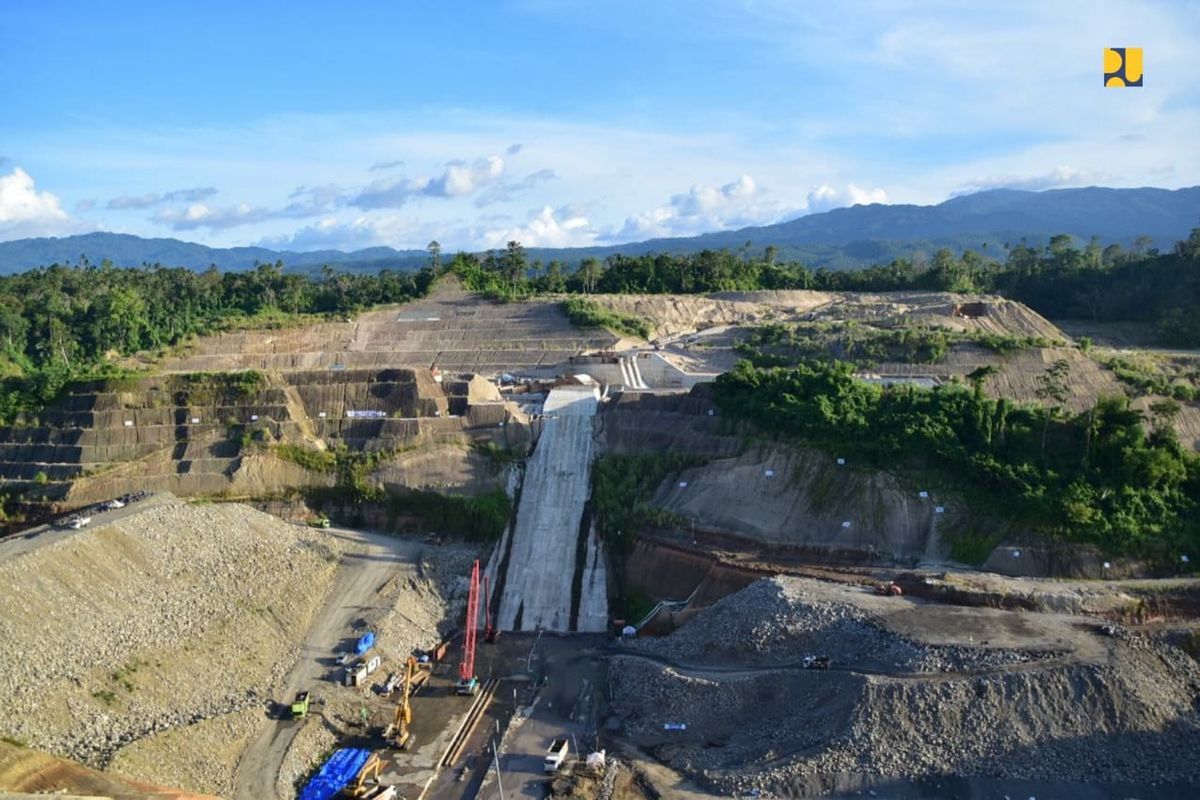 Bendungan Kuwil Kawangkoan, Kabupaten Minahasa Utara, Provinsi Sulawesi Utara.