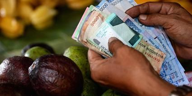 Cari Rezeki dalam Islam, Tak Cukup Hanya yang Halal