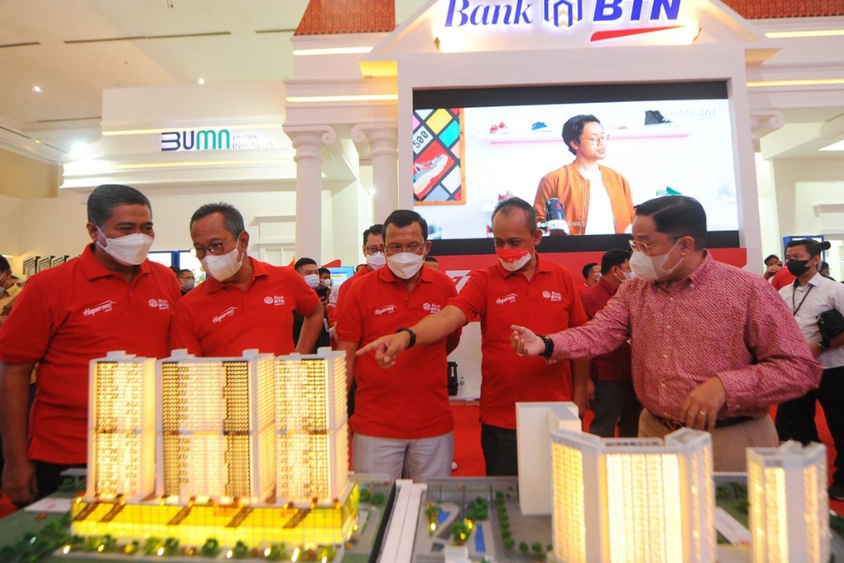 Pembukaan Indonesia Property Expo (IPEX) 2022. BTN menawarkan berbagai promo menarik selama pameran perumahan yang digelar di Jakarta Convention Center (JCC) tersebut. 