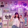 Berawal dari Hobi, Laura Mampu Meraup Cuan dari Berjualan Merchandise K-Pop