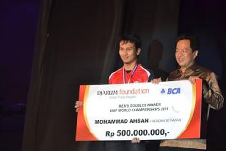 Mohammad Ahsan dan Victor R. Hartono