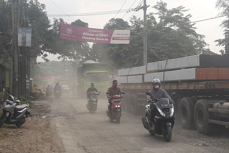 Rekayasa Lalu Lintas Diterapkan Selama Perbaikan Jalur Parung Panjang