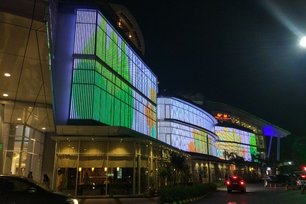 Living World, Alam Sutera, Tangerang Selatan.