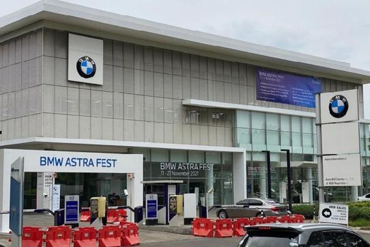 BMW Astra Fest yang digelar di Showroom BMW Astra Serpong, berdekatan dengan lokasi perhelatan GIIAS 2021