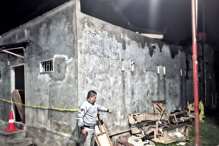 Ledakan Petasan di Musala Blitar, Dua Orang Terluka