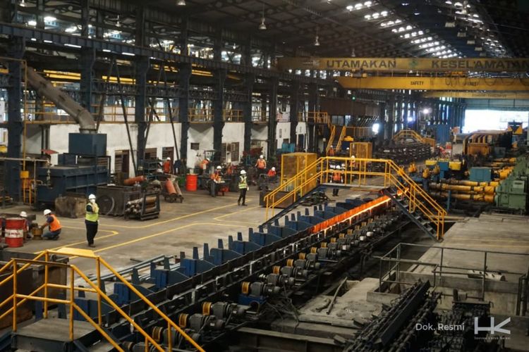 PT Bhirawa Steel (Bhirawa Steel) yang merupakan cucu perusahaan PT Hutama Karya (Persero) mencatatkan kinerja positif sepanjang tahun 2019 hingga 2021