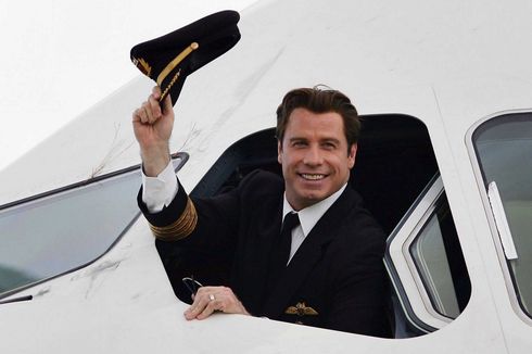 John Travolta Sumbangkan Pesawat Kesayangannya untuk Museum Australia