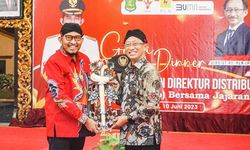 Gandeng PLN, Bupati Sumenep Usahakan Percepatan Listrik di Kepulauan