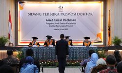 Institut Pariwisata Trisakti Cetak Lulusan Pertama Program Doktor Pariwisata