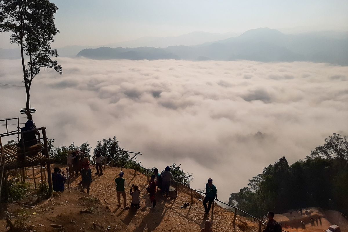 Negeri di Atas Awan Banten, Sudah Siapkah Menerima Limpahan Negeri di Atas Awan Banten, Sudah Siapkah Menerima Limpahan