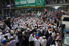 Pendemo Sukmawati Berdatangan, Lalu Lintas di Gambir Padat