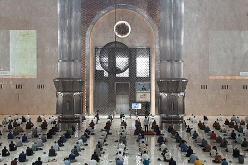 Jakarta PPKM Level 2, Masjid Istiqlal Masih Batasi Jumlah Jemaah Shalat Jumat