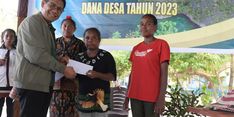 Gus Halim Dukung Kemandirian Kampung Arborek, Harap Jadi Kampung Mandiri pada 2024