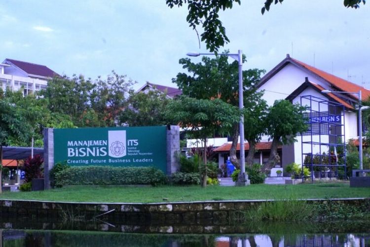 ITS Gaet University West of England Luncurkan Program Double Degree Manajemen Bisnis