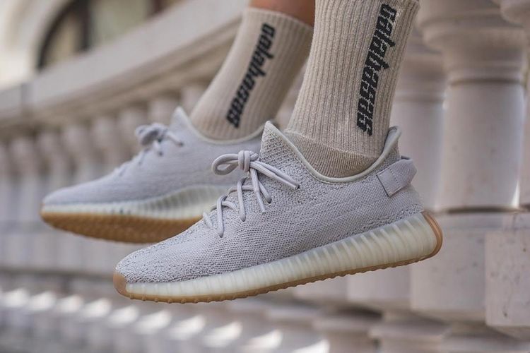 Yeezy Boost 350 V2 Sesame