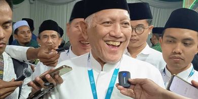 Profil KH Abdul Hakim Mahfudz atau Gus Kikin, Ketum PBNU 2026-2031