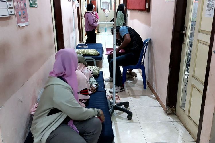 Cerita Lansia Korban Keracunan di Posyandu Blitar: Rasa Kolak Kacang Hijaunya Kecut