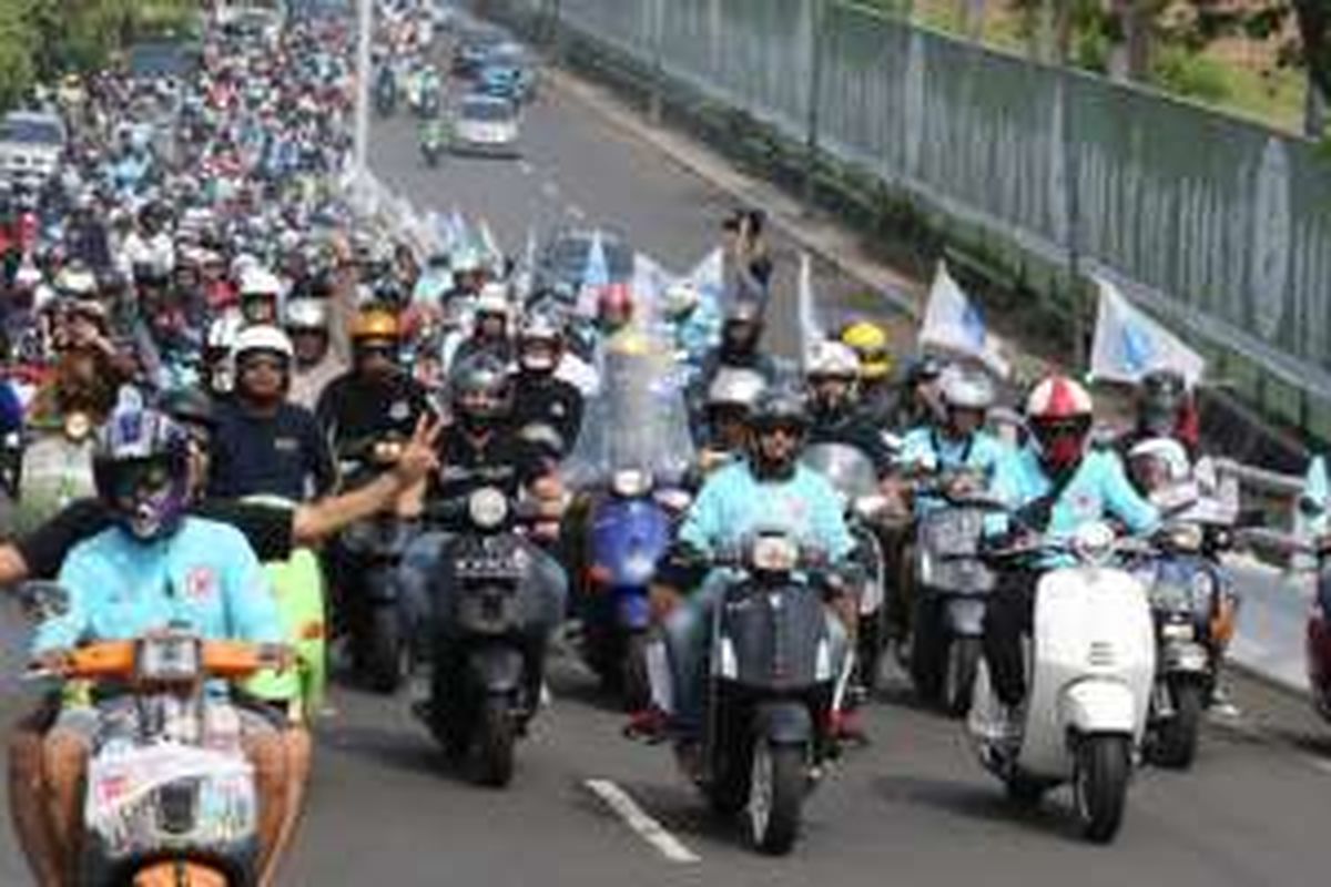 Ribuan pengguna Vespa riuhkan Jakarta dalam Indonesia Vespa Day 2016.