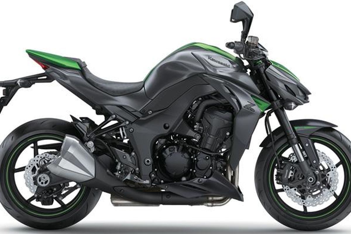 Kawasaki Z1000 Special Edition dibekali warna kombinasi hijau dan abu-abu.
