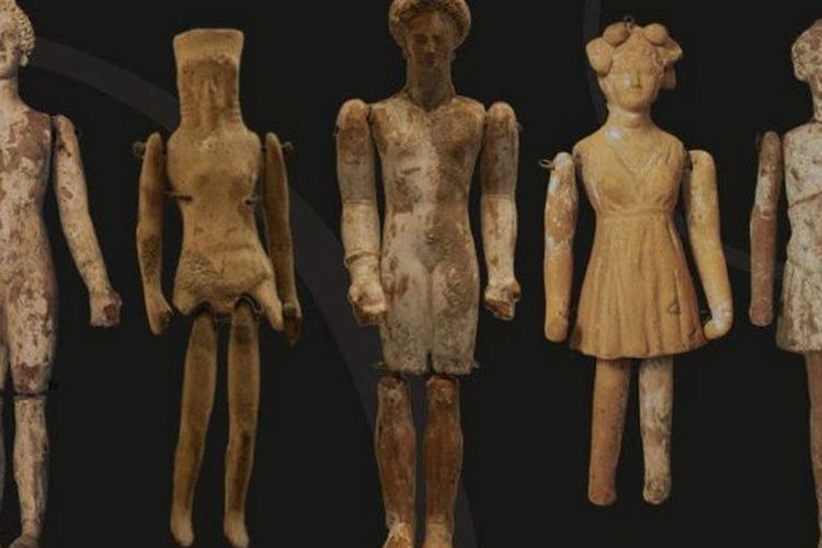 Boneka, mainan zaman kuno dari abad ke-21 SM. [Via Medium.com]