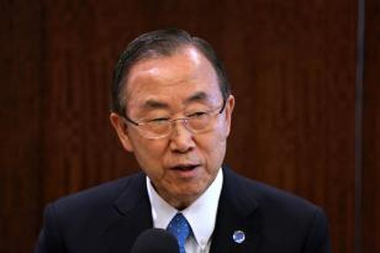 Sekretaris Jenderal PBB Ban Ki-moon menyerukan agar militer Mesir segera membebaskan mantan presiden Muhammad Mursi.