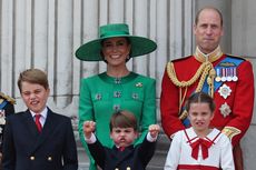 Makna Penampilan Serba Hijau Kate Middleton di Trooping the Colour