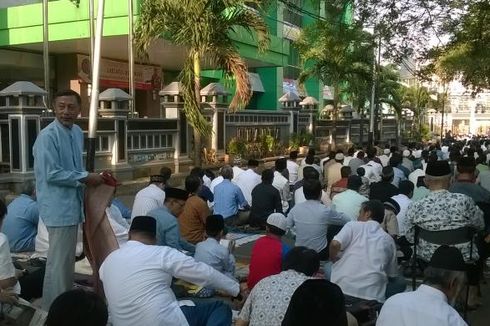 Sebagian Umat Islam di Jakarta Shalat Idul Adha pada Hari Kerja