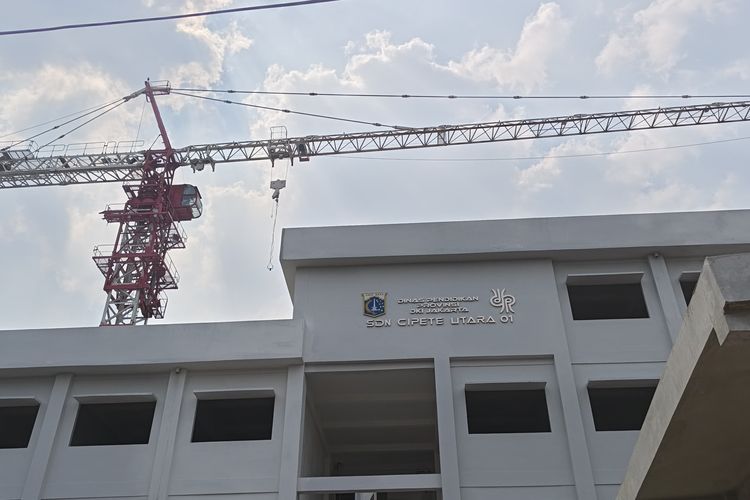 Pramono Batalkan Konsep Mixed-Use SDN 01 Cipete Utara, Fokus Rampungkan Gedung Sekolah