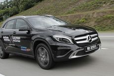 Jelajah Dua Negara Bersama Mercedes-Benz