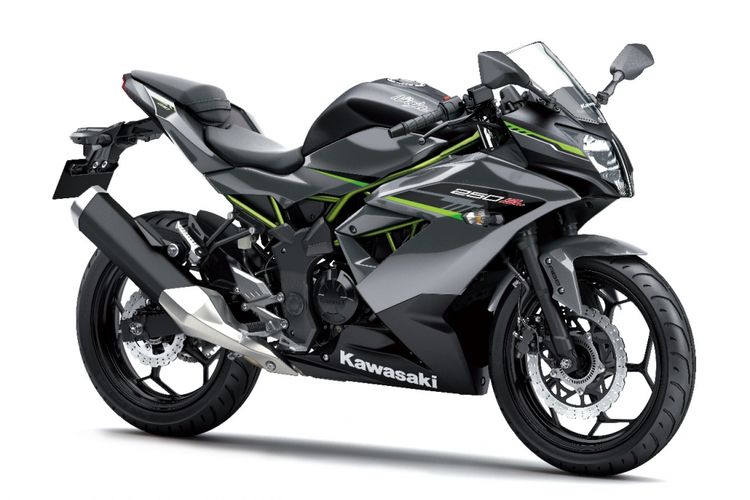 Kawasaki Ninja 250SL terbaru dengan pembaruan pada warna dan grafis