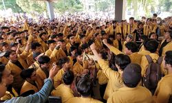 Jalan Tengah Pendidikan Tinggi