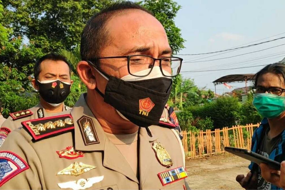 Dirlantas Polda Metro Jaya, Komisaris Besar Polisi Sambodo Purnomo Yogo di Pondok Ranggon, Cipayung, Jakarta Timur, Kamis (17/9/2020)