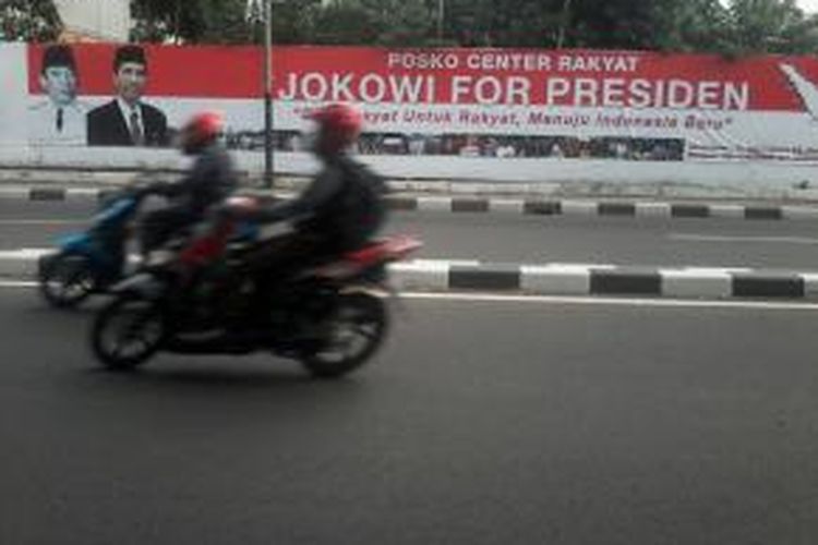 Posko Jokowi for President di Jalan Diponegoro, Jakarta Pusat.