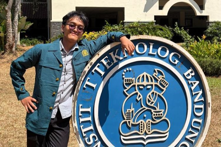 Namanya Cuma “Q”, Mahasiswa Baru ITB Ini Punya Mimpi Bangun Rumah di Bulan