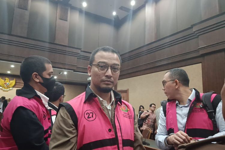 Kejagung Ungkap Alasan Dirut OTM Harus Teken Dokumen Terminal BBM di Bui