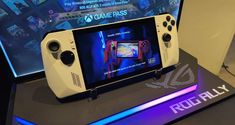 Asus ROG Ally Z1 Versi 