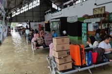 Banjir, Aktivitas Naik-Turun Penumpang di Stasiun Semarang Tawang Ditiadakan