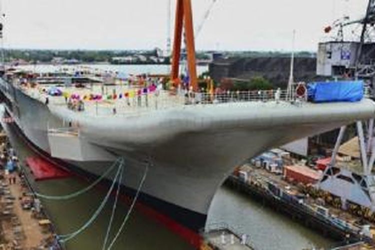 Kapal Induk India, INS Vikrant, yang merupakan rancangan dan produksi sendiri bangsa India
