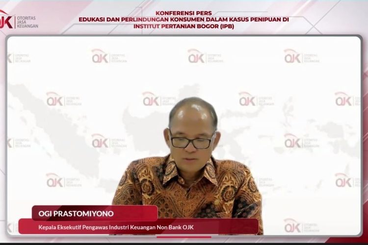 Kepala Eksekutif Pengawas Industri Keuangan Non Bank (IKNB) Otoritas Jasa Keuangan (OJK) Ogi Prastomiyono saat konferensi pers virtual, Senin (19/12/2022).