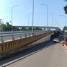 Cara Aman Pengendara Motor Lewat Bawah Konstruksi Flyover