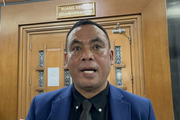 Juru Bicara PN Jakarta Pusat Zulkifli Atjo saat ditemui di PN Jakarta Pusat, Kamis (3/2/2023) malam.
