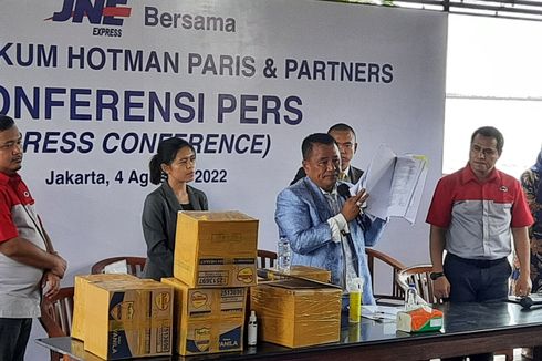 Hotman Paris: JNE Bukan Menimbun, tetapi Membuang Beras yang Rusak