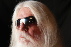 Lirik dan Chord Lagu Crystal Closet Queen - Leon Russell