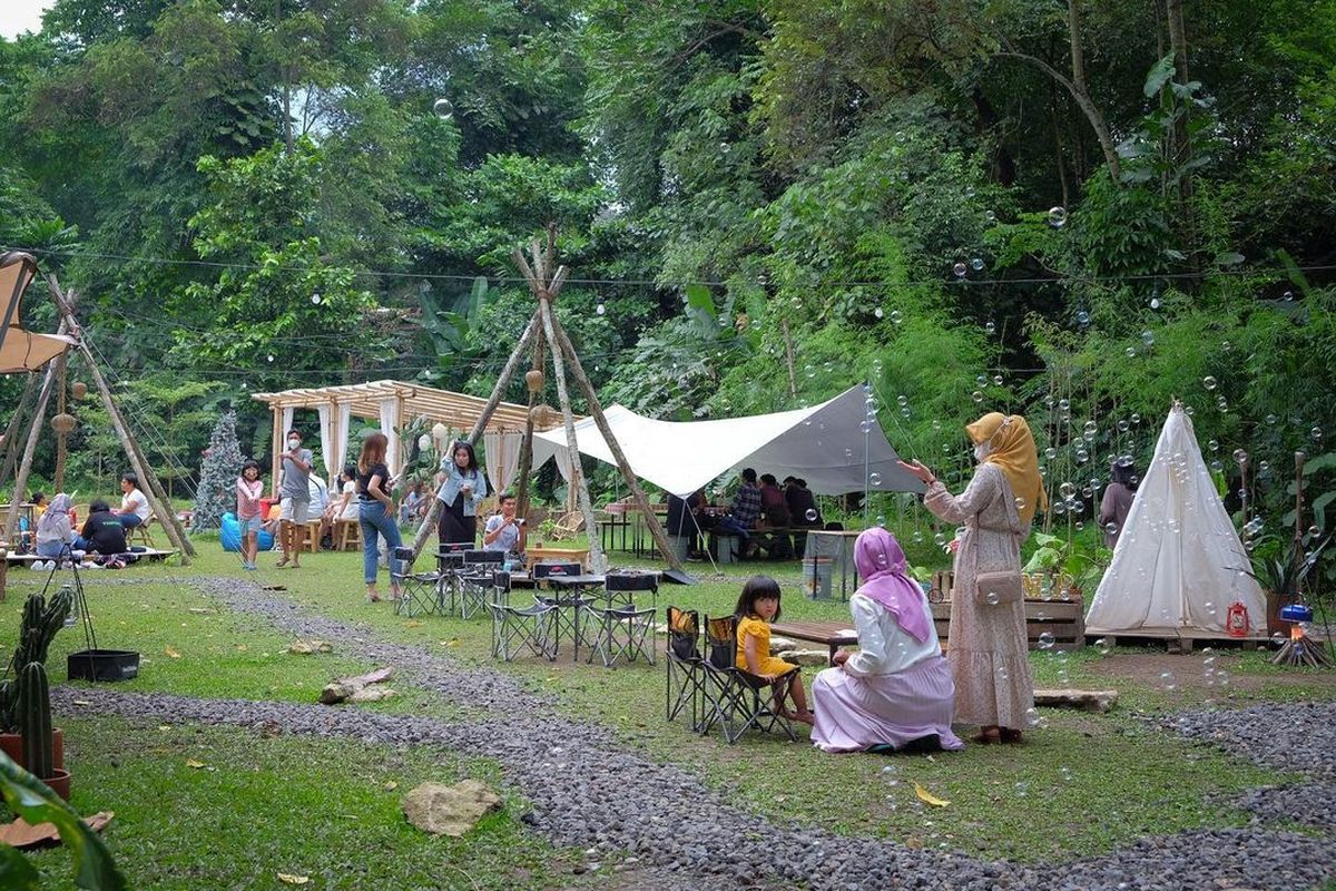 Tempat makan bernama Camp Coffee & Nature di Kota Yogyakarta (dok. Camp Coffee & Nature).