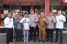 Sosok Reza Kusuma yang Viral Usai Aksi Heroik Manjat Tiang Bendera di Tasikmalaya